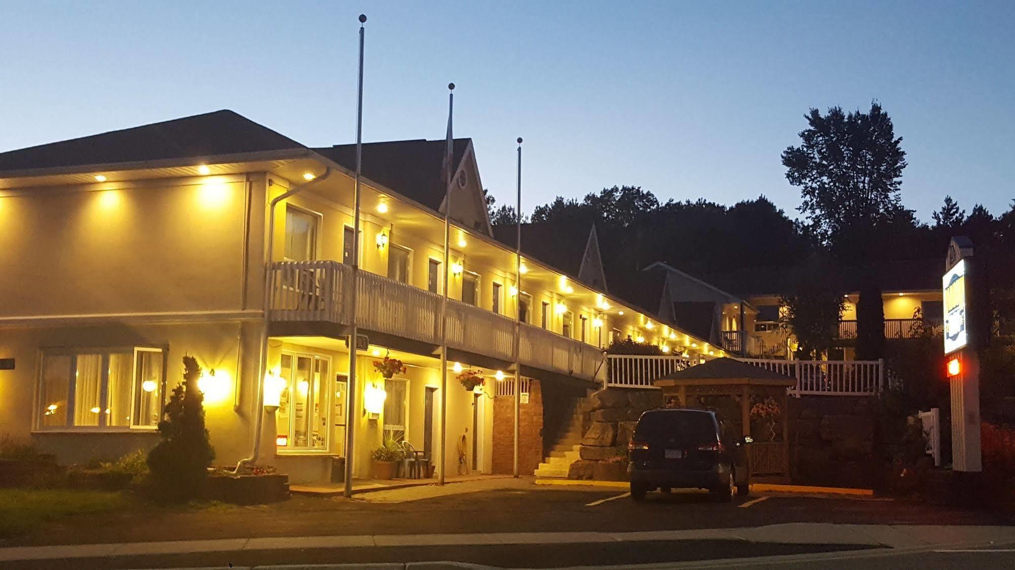 Rainbow Inn Huntsville Ngoại thất bức ảnh